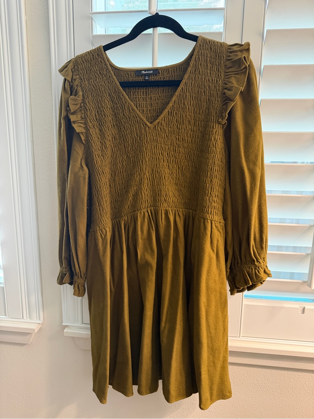 Madewell Olive Smocked V-Neck Ruffle Long Sleeve Dress